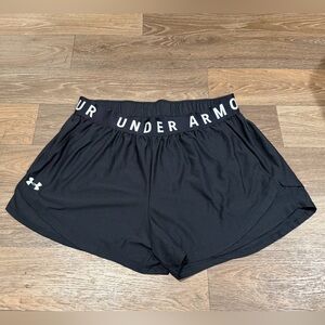 Under Armour Black Women's Athletic Shorts with Branded Waistband